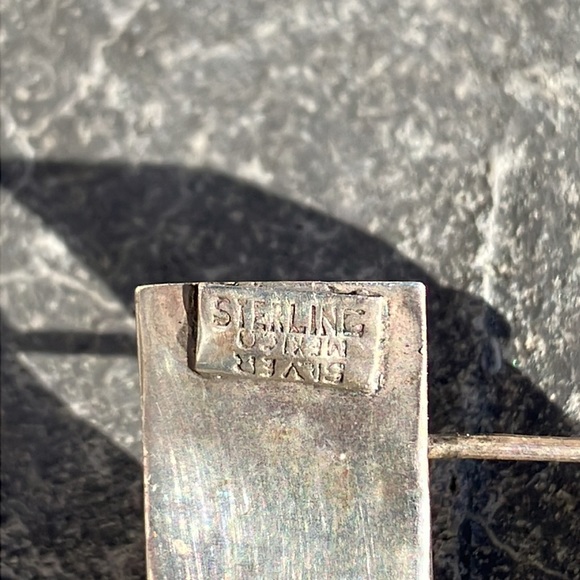 Incredible Vintage Puzzle Bracelet - Picture 8 of 11